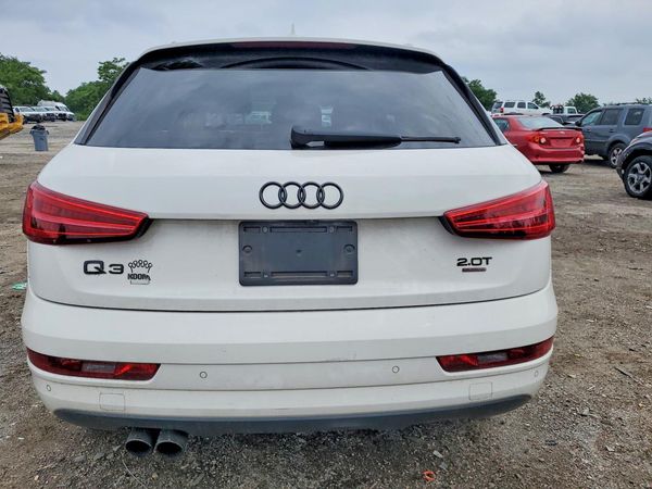 2017 AUDI Q3