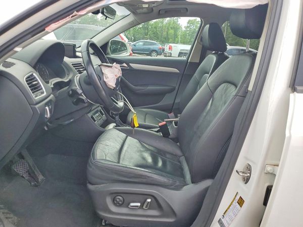 2017 AUDI Q3