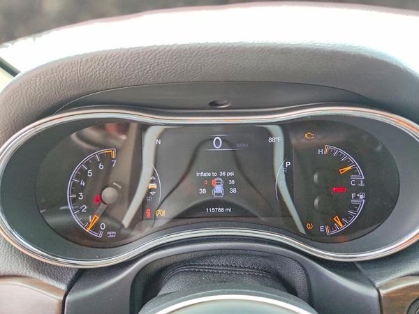 2018 JEEP GRAND CHEROKEE Limited