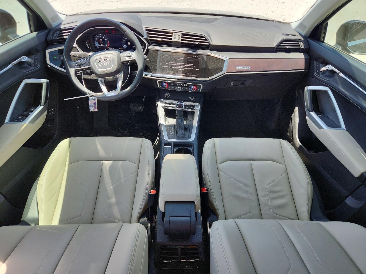2023 AUDI Q3