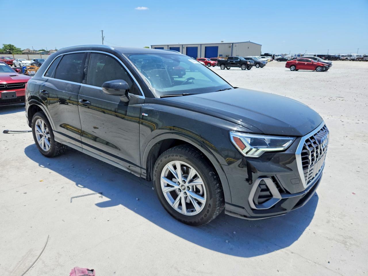 2023 AUDI Q3
