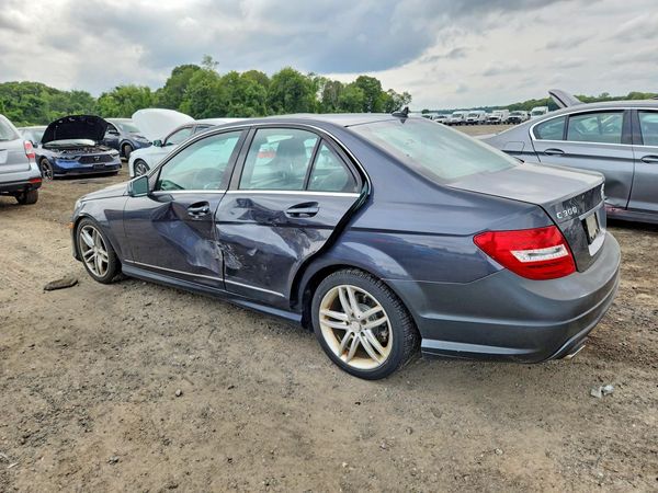 2013 MERCEDES-BENZ C C300