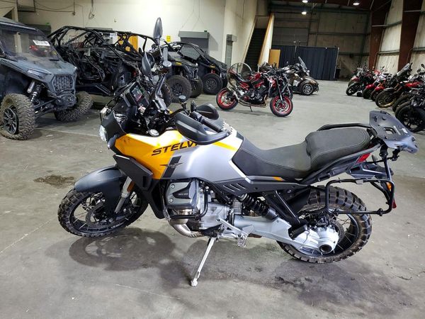 2024 MOTO GUZZI STELVIO Aras — LSDT