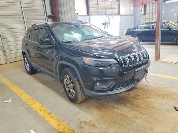 2019 JEEP CHEROKEE LATITUDE PLUS 4X4
