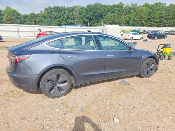 2020 TESLA MODEL3