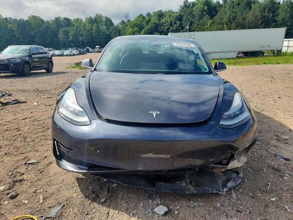2020 TESLA MODEL3