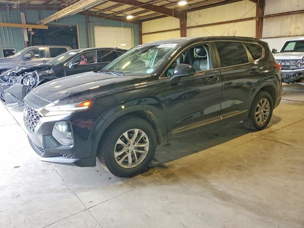 2019 HYUNDAI SANTA FE SE — Front 3/4