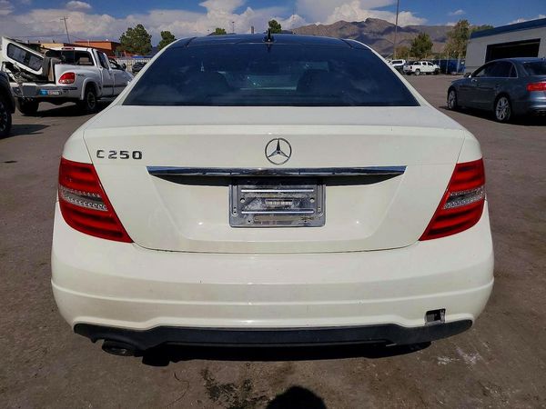 2012 MERCEDES-BENZ C C250