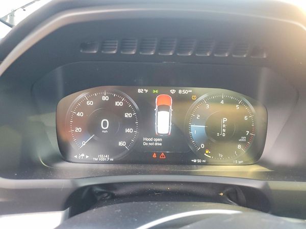 2022 VOLVO XC90 Momentum (excl S60)