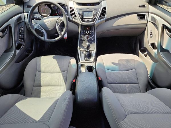 2014 HYUNDAI ELANTRA