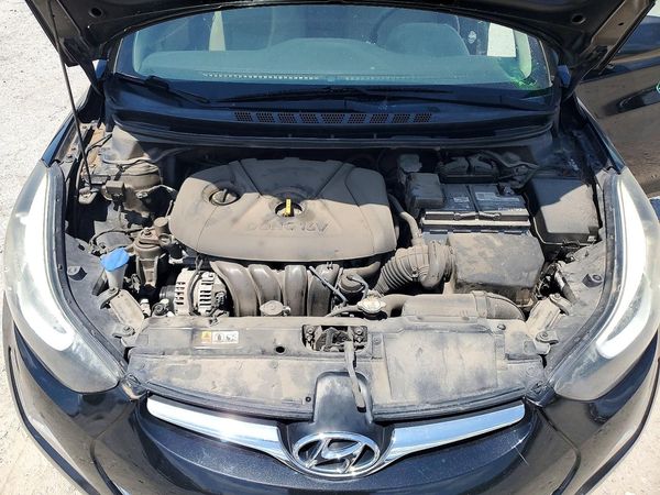 2014 HYUNDAI ELANTRA