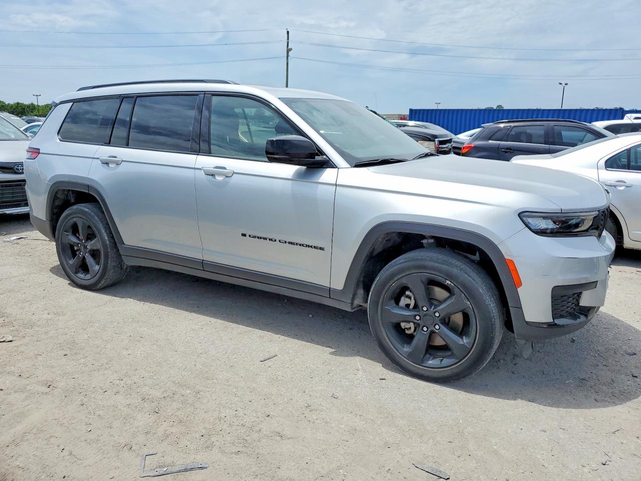 2023 JEEP GRAND CHEROKEE L LAREDO 4X4
