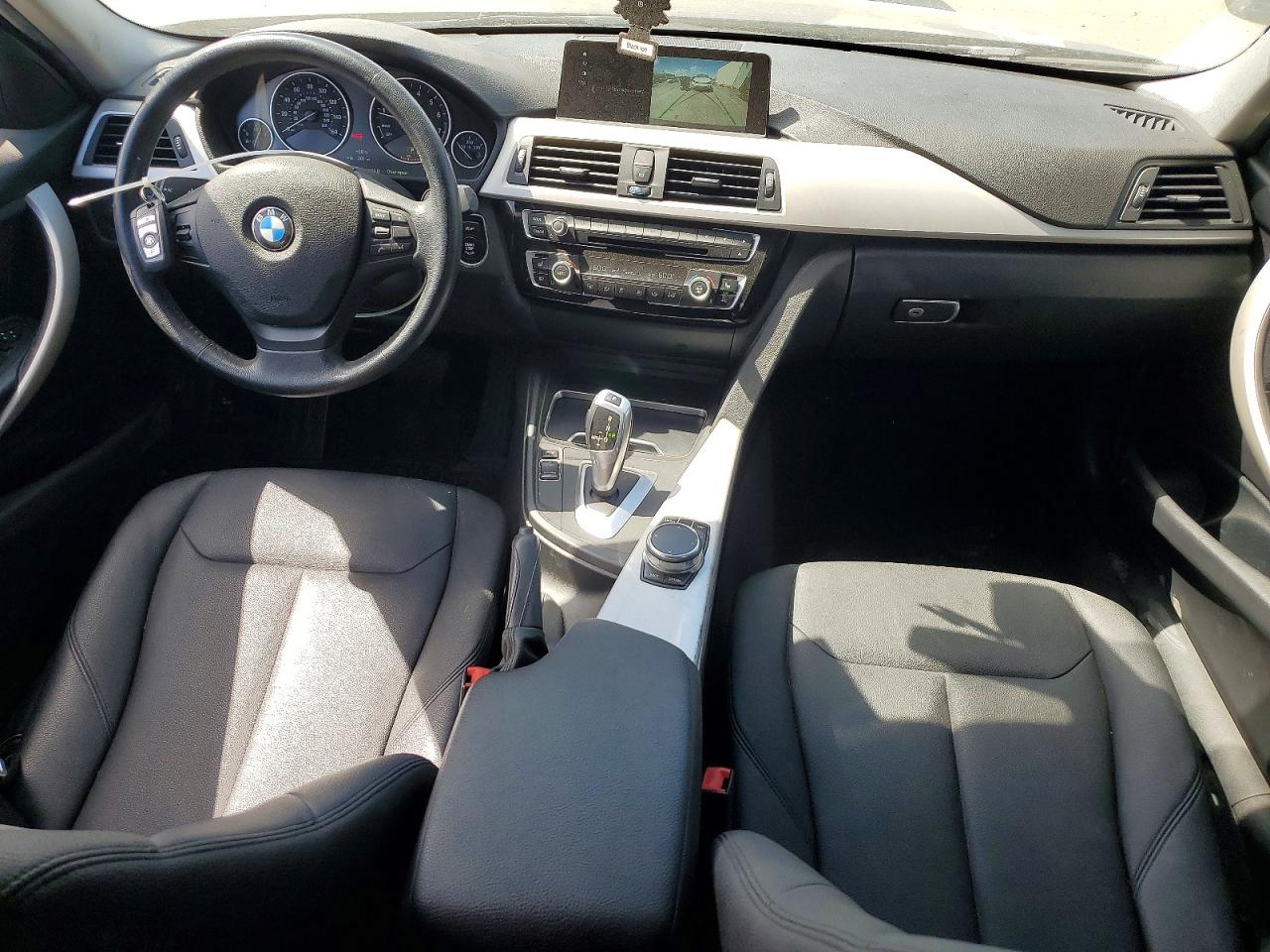 2018 BMW 320 xDrive