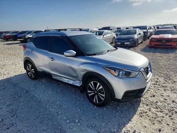 2019 NISSAN KICKS