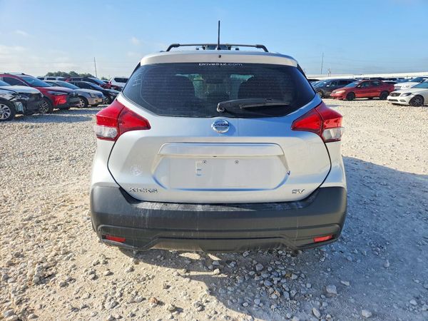 2019 NISSAN KICKS