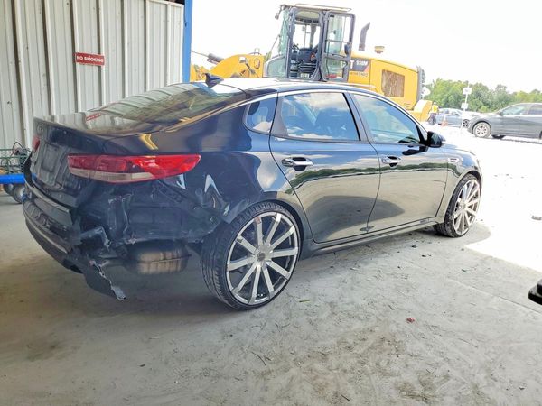 2016 KIA OPTIMA GL