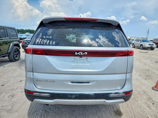 2022 KIA CARNIVAL LX, LX Seat Package