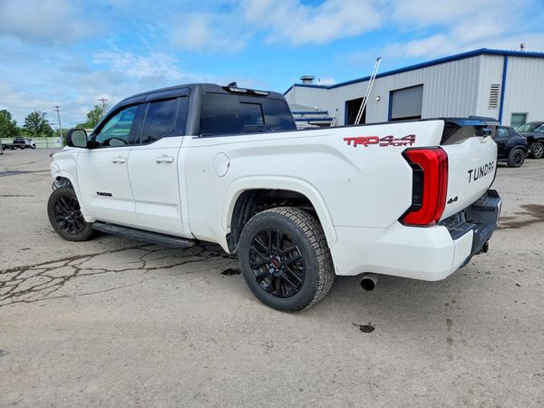 2023 TOYOTA TUNDRA SR5