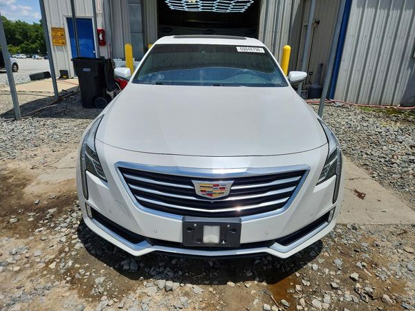2017 CADILLAC CT6 Luxury