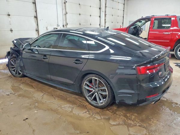 2018 AUDI S5