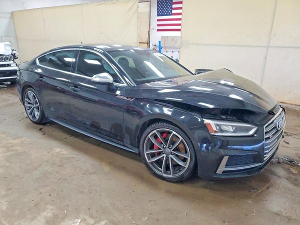 2018 AUDI S5