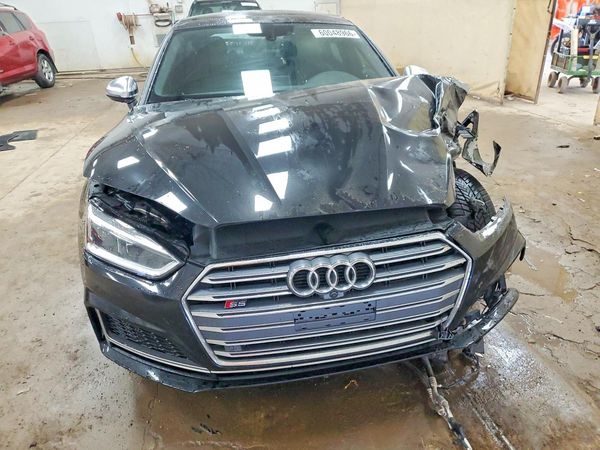 2018 AUDI S5