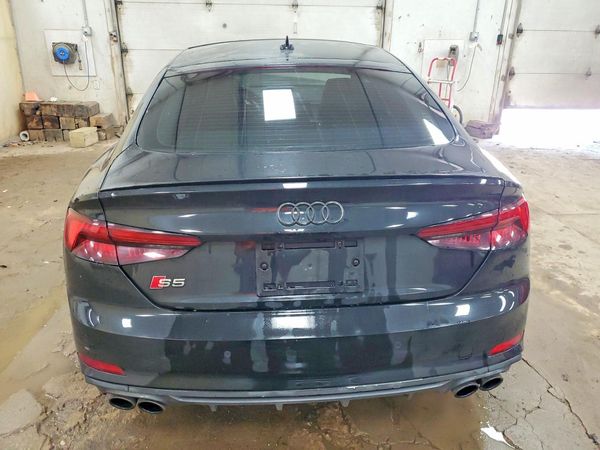 2018 AUDI S5