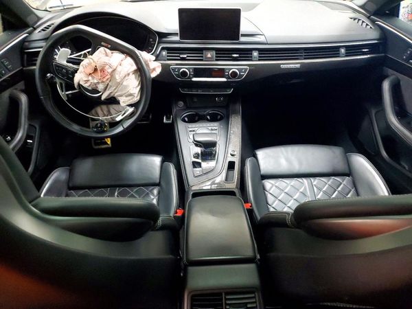 2018 AUDI S5