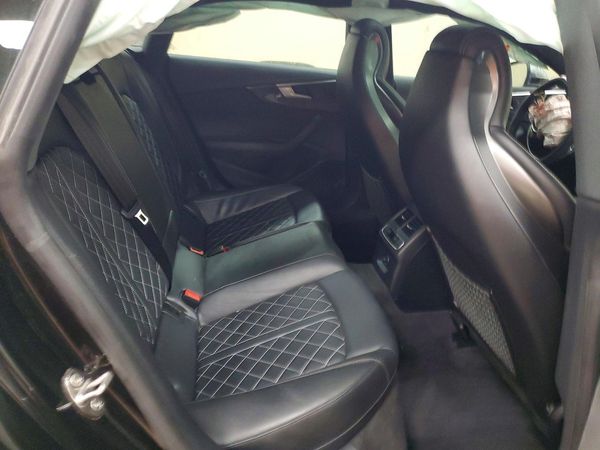 2018 AUDI S5