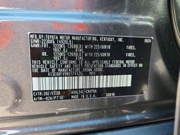 2024 TOYOTA RAV4 XSE