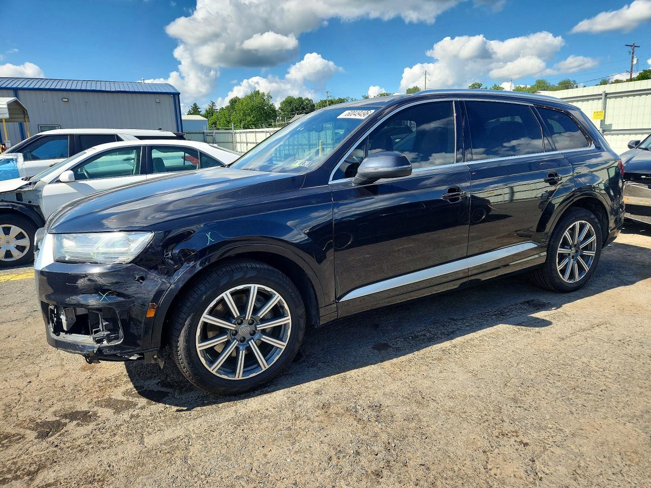 2017 AUDI Q7 quattro Premium Plus