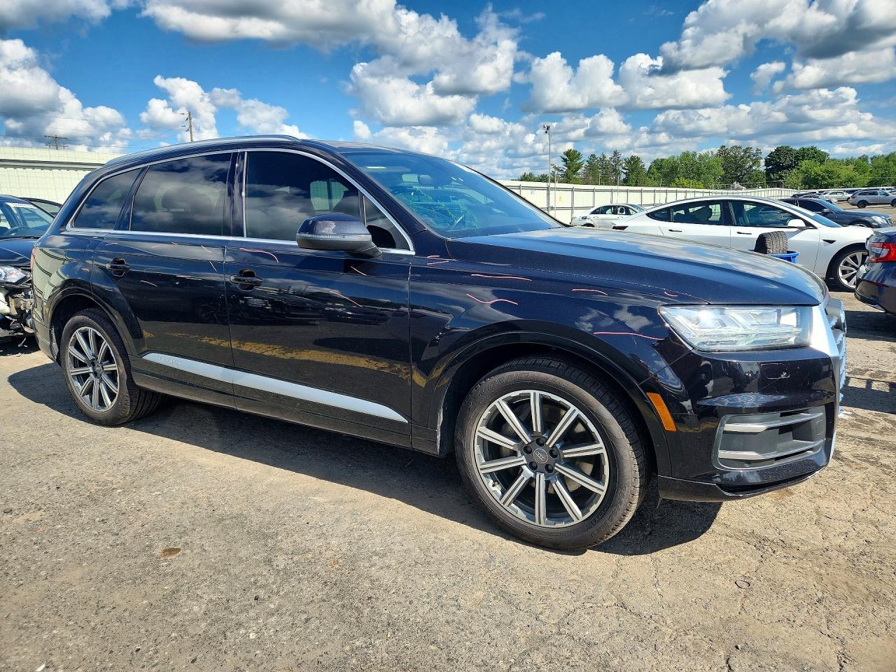 2017 AUDI Q7 quattro Premium Plus