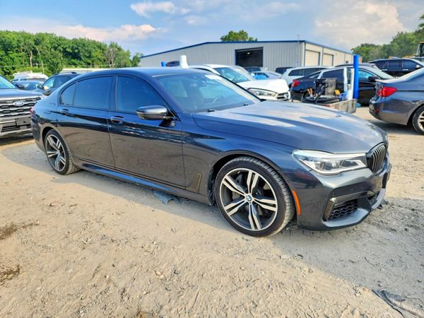 2018 BMW 750