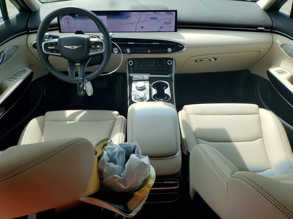 2026 GENESIS GV70