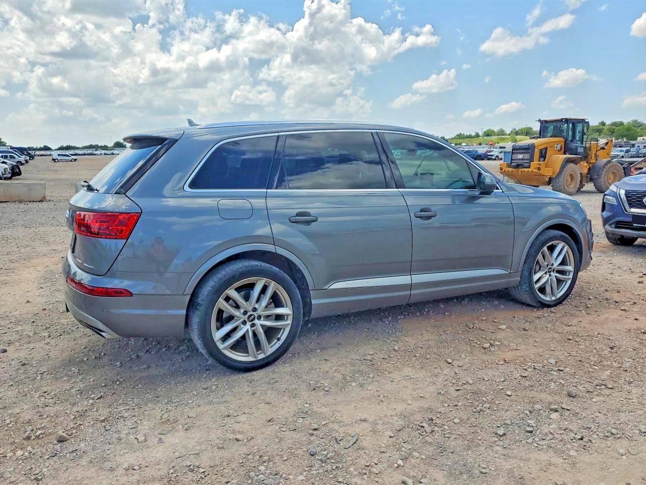 2018 AUDI Q7 quattro Prestige
