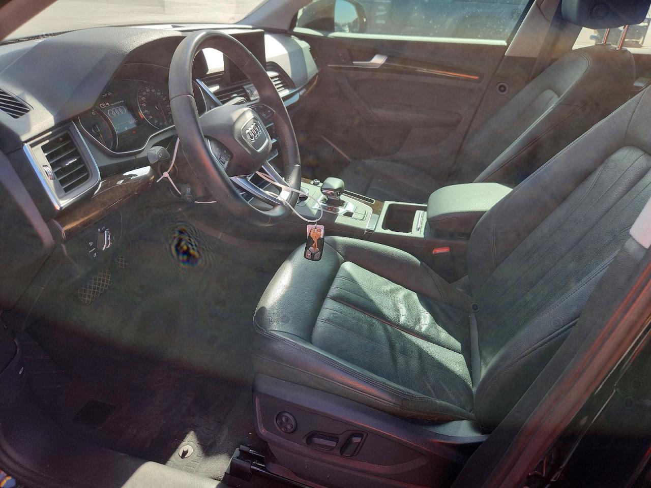 2020 AUDI Q5 quattro Premium