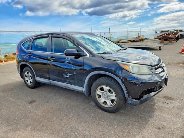 2013 HONDA CRV LX