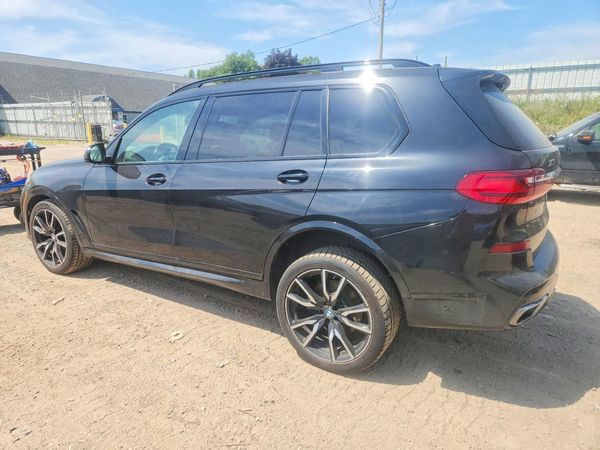 2020 BMW X7