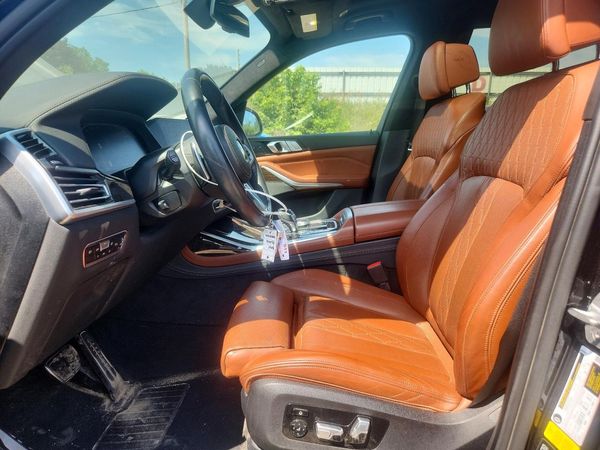 2020 BMW X7