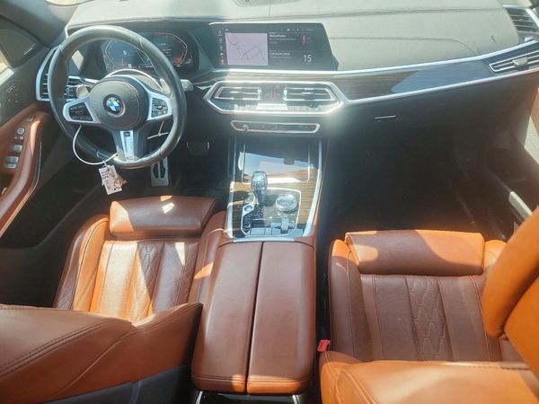 2020 BMW X7