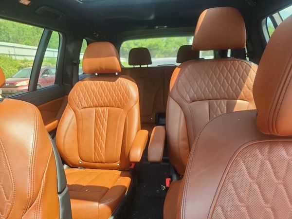 2020 BMW X7