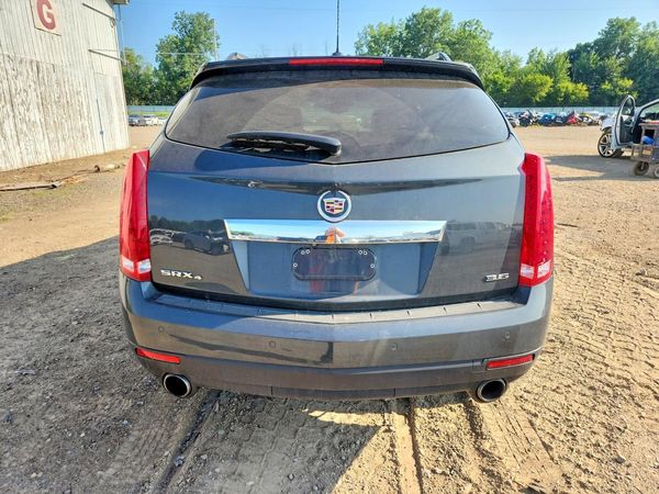 2015 CADILLAC SRX Luxury