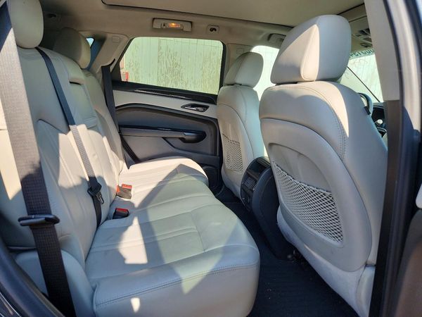 2015 CADILLAC SRX Luxury