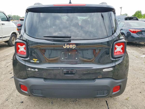 2022 JEEP RENEGADE LATITUDE 4X4