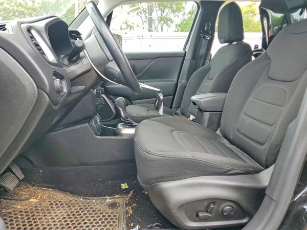 2022 JEEP RENEGADE LATITUDE 4X4