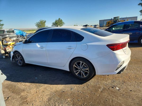 2022 KIA FORTE