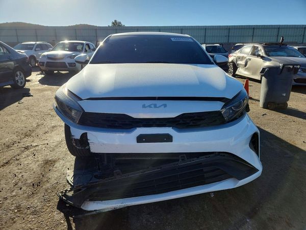 2022 KIA FORTE