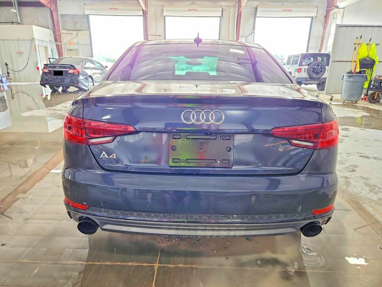 2018 AUDI A4