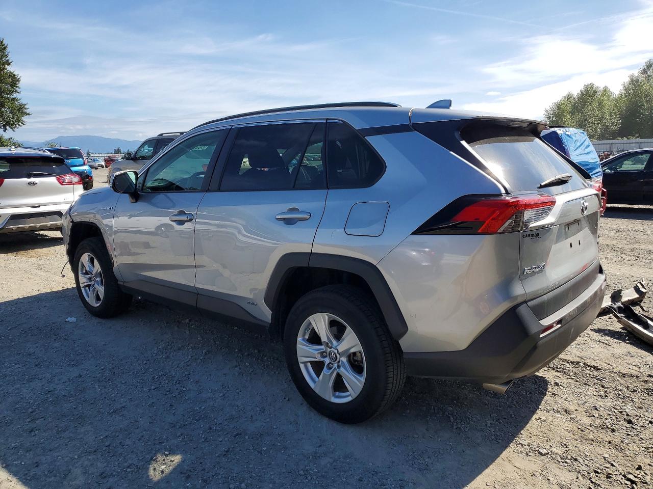 2020 TOYOTA RAV4 LE HV