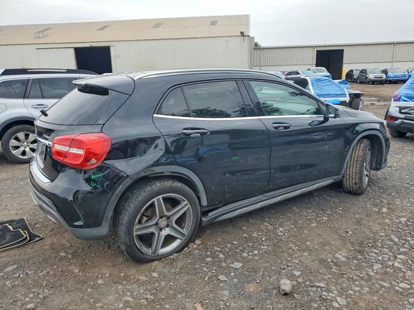2015 MERCEDES-BENZ GLA GLA250 4-MATIC